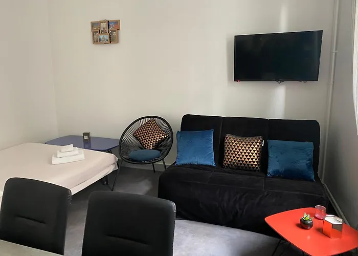 2 Pieces Au Coeur De Apartament Paryż