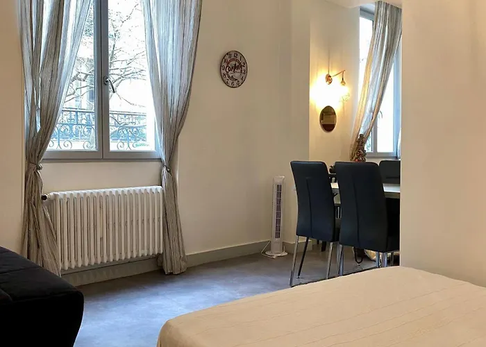 2 Pieces Au Coeur De * Paryż